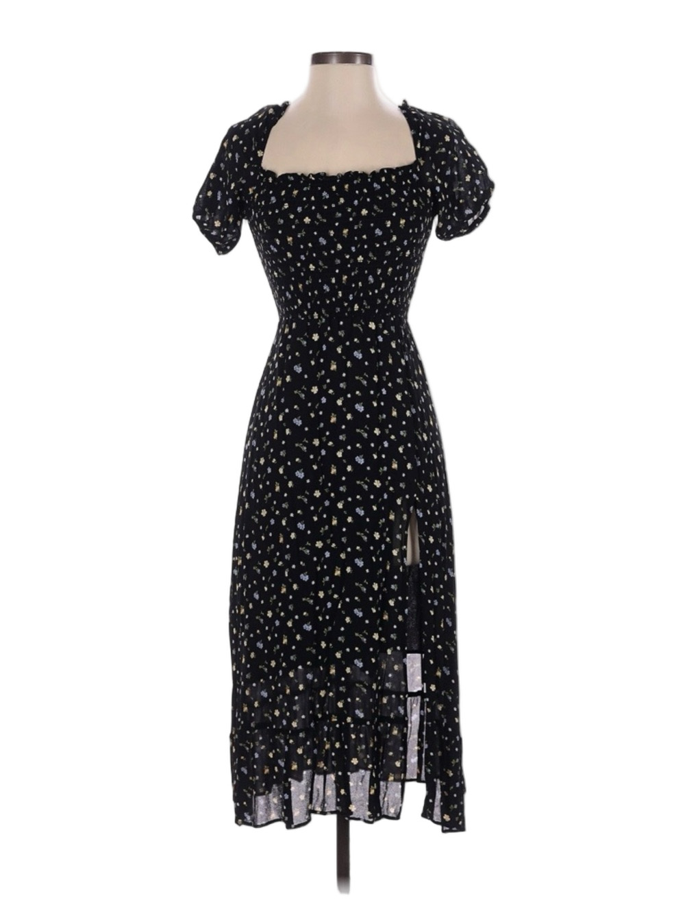 Women's Black Meadow Floral-Print Midi-Dress